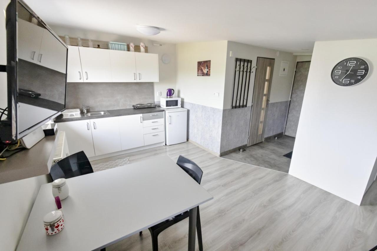 Apartmán Theo Veľký Slavkov Kültér fotó
