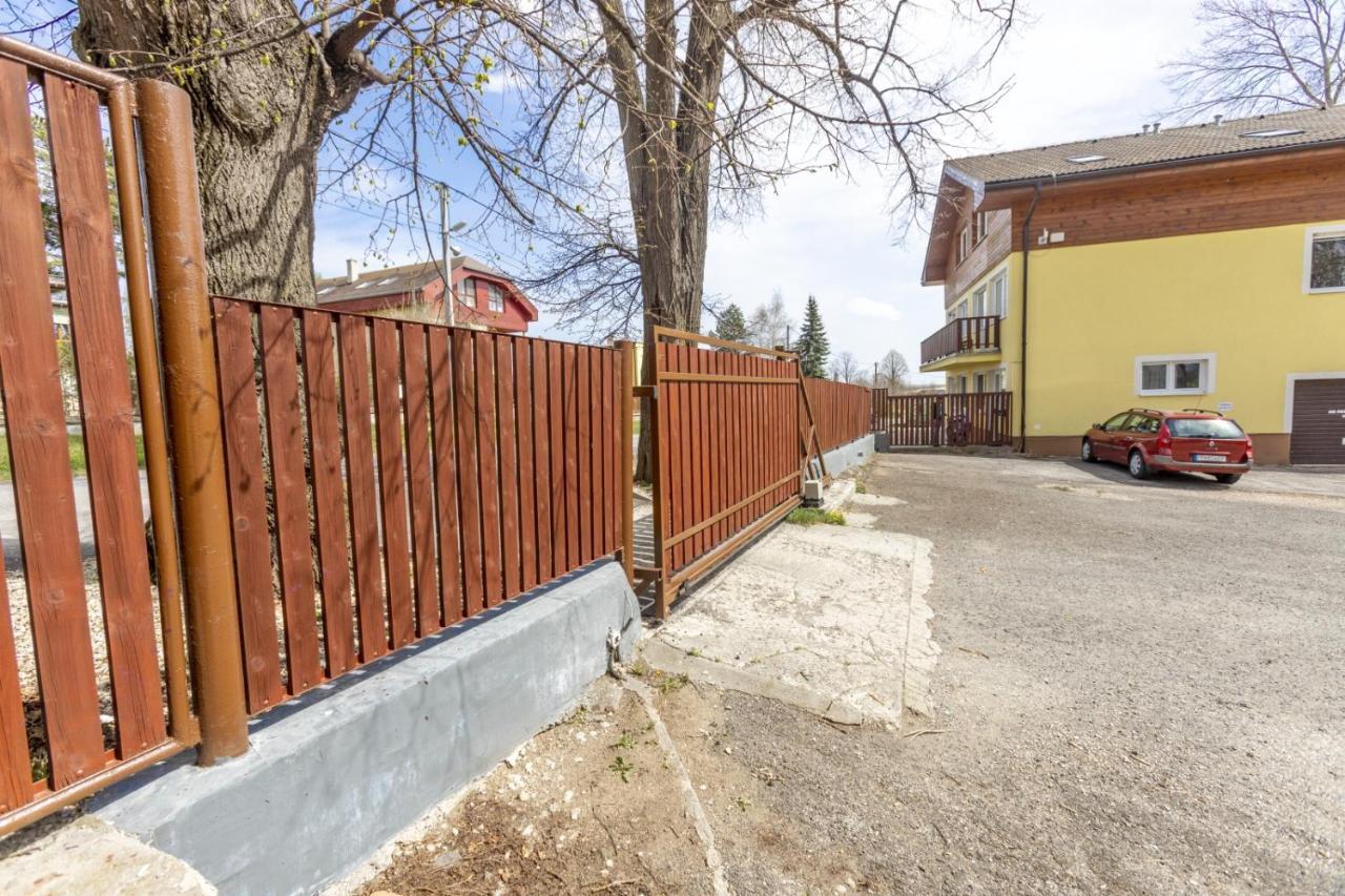 Apartmán Theo Veľký Slavkov Kültér fotó